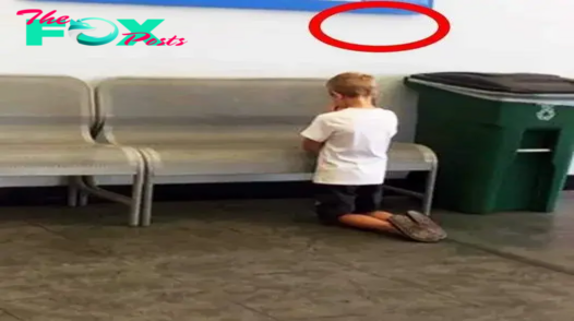 Mom discovers son kneeling in prayer in Walmart