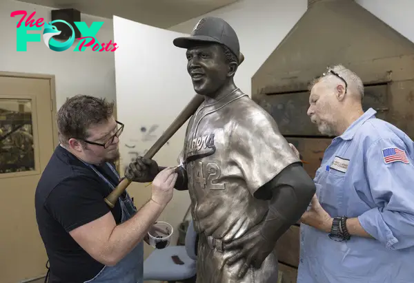 A New Jackie Robinson Statue Is Getting Unveiled Six Months After the Original Was Stolen