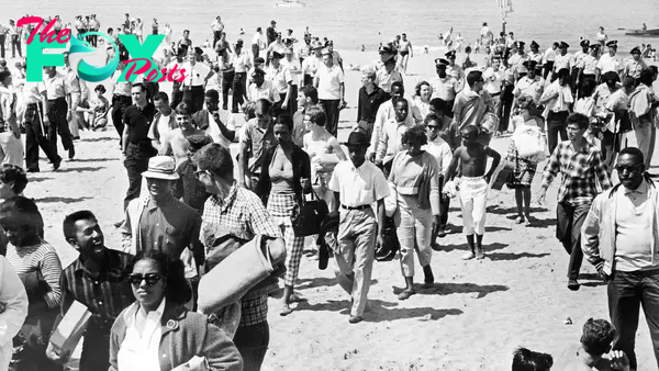 Segregated Beaches in Chicago; the History of the Freedom Waders at Rainbow Beach