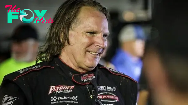 Scott Bloomquist dies in plane crash: What we know about the dirt track racer’s airplane accident