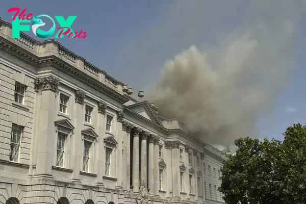 Fire Breaks Out at London’s Somerset House, Home to Priceless Works by Van Gogh, Cézanne