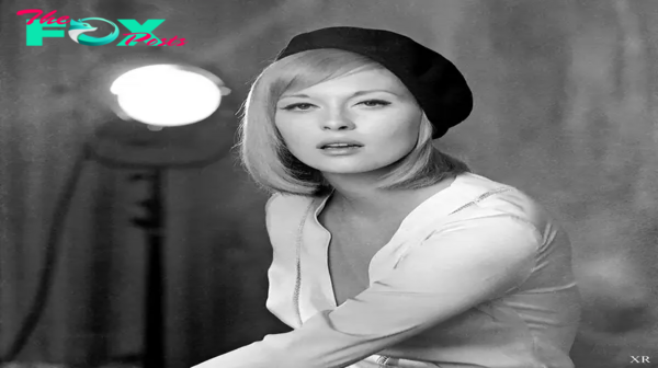 See 1970s icon Faye Dunaway now at 83