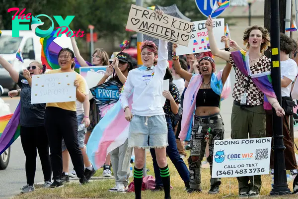 Anti-LGBTQ+ Policies Across American Schools Are Seriously Impacting Queer Youth