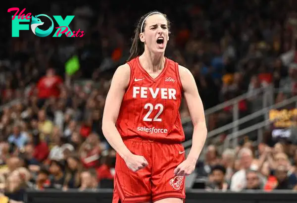 Caitlin Clark breaks WNBA rookie 3-point record