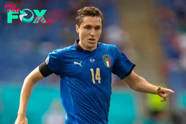 Liverpool fans can’t believe Federico Chiesa bargain – “Paid more for Diouf in 2002!”