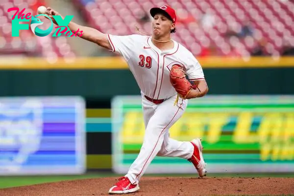 Houston Astros at Cincinnati Reds odds, picks and predictions