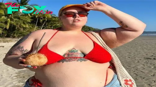 Plus-sized model claps back at trolls who attack bikini photos – ‘look away’