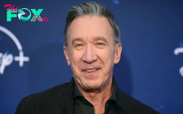 “If the American Flag Offends You, Maybe It’s Time to Find a New Country” – Tim Allen .Cau