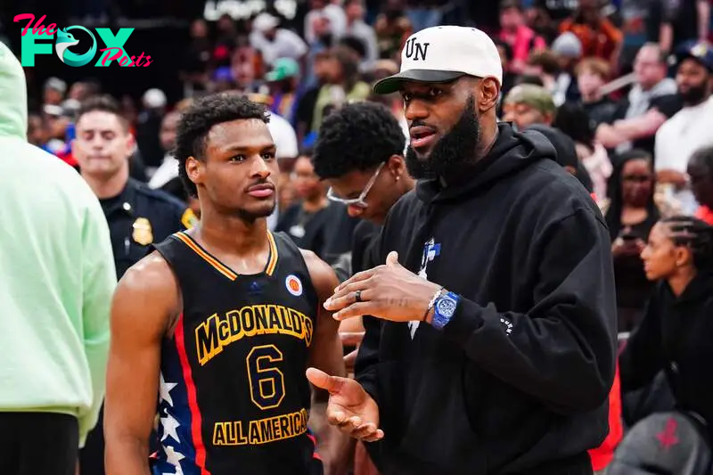 Will Bronny James & LeBron James play together this season? Lakers coach JJ Redick has a plan