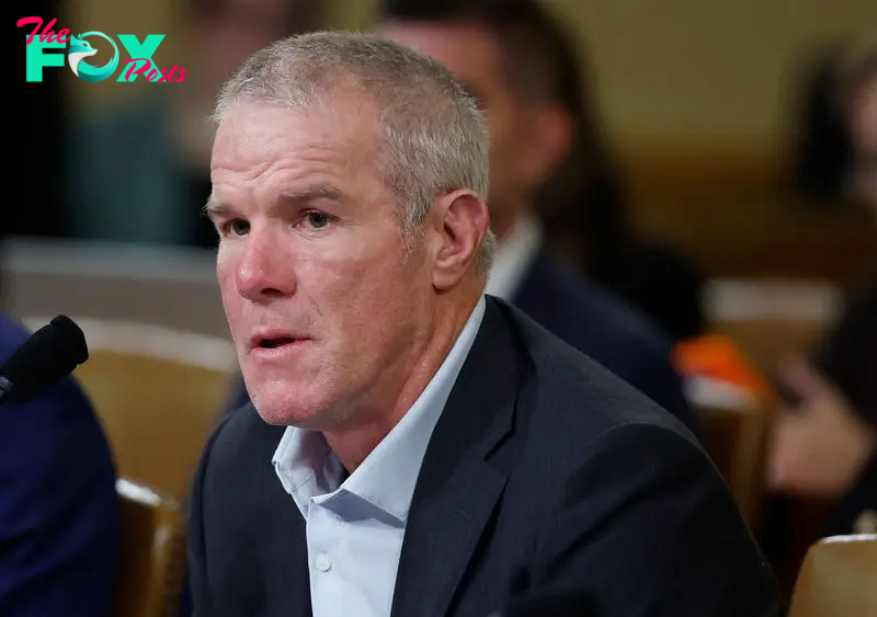 Former NFL Star Brett Favre Reveals He Has Parkinson’s. Here’s What to Know