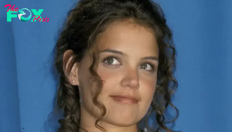 At 18, Suri Cruise embodies the ideal fusion of her parents Tom Cruise and Katie Holmes