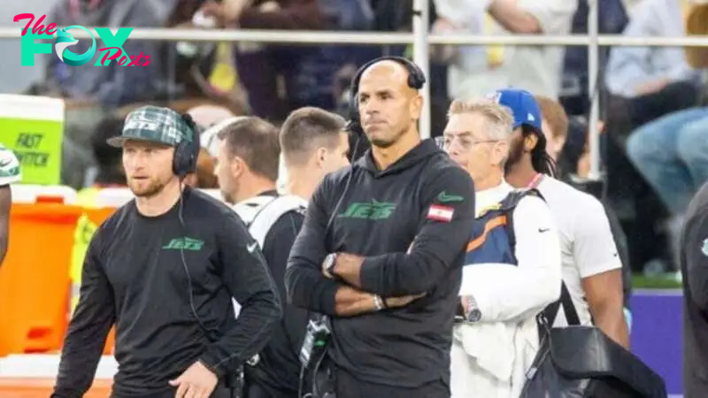 Why has CAIR requested an investigation into the Jets’ firing of Robert Saleh?