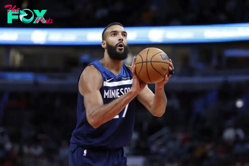 Minnesota Timberwolves vs. Los Angeles Lakers odds, tips and betting trends | October 22, 2024