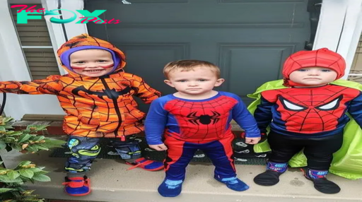 3 Years after Sons Death, Lady Opens Door on Halloween And Sees Kids in Costumes She Sewed for Him