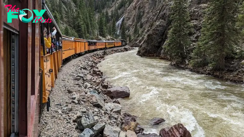 10 of the Most Scenic Train Rides Across America