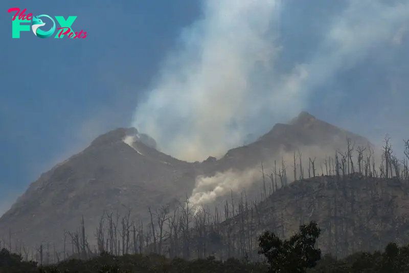 Volcanic Eruptions in Indonesia Kill at Least 10