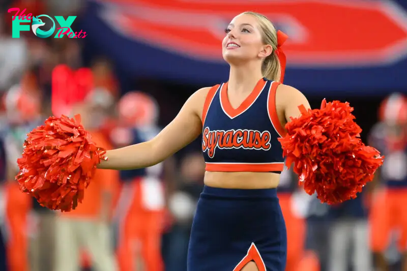 Syracuse vs UCONN Prediction 11-23-24 College Football Picks